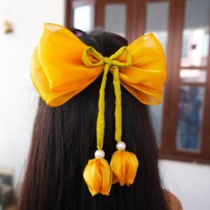 Pearl Tulip Bows Clip