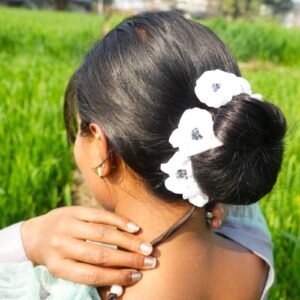 White Satin adjustable gajra