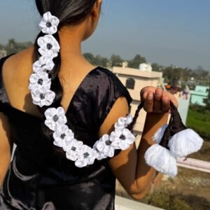 White Satin Parandi/Lachha Dori